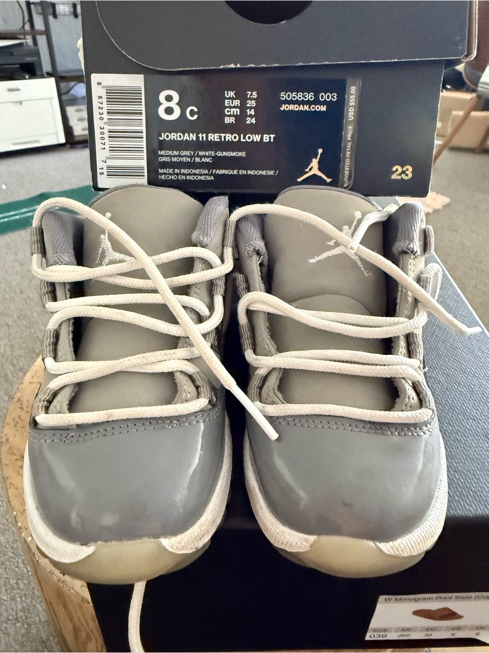 Jordan Kids Retro 11 Low BT Sneakers in Medium Grey and White
